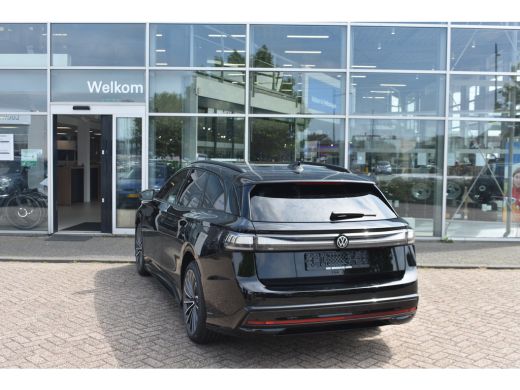 Volkswagen ID.7 Limited Edition Plus | Koplampverlichting LED Matrix (IQ.Light) | Sfeerverlichting interieur (30 ... ActivLease financial lease