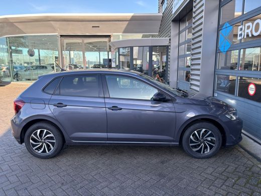 Volkswagen Polo Life Edition | 'App-Connect' smartphone integratie | Buitenspiegels elektrisch instel- verwarm- e... ActivLease financial lease