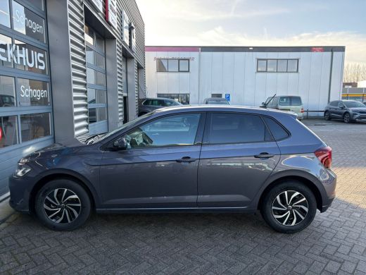 Volkswagen Polo Life Edition | 'App-Connect' smartphone integratie | Buitenspiegels elektrisch instel- verwarm- e... ActivLease financial lease