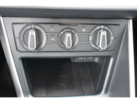 Volkswagen Polo Life Edition | 'App-Connect' smartphone integratie | Buitenspiegels elektrisch instel- verwarm- e... ActivLease financial lease