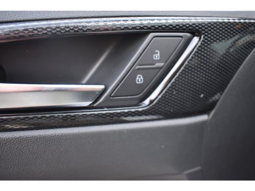 Volkswagen Polo Life Edition | 'App-Connect' smartphone integratie | Buitenspiegels elektrisch instel- verwarm- e... ActivLease financial lease