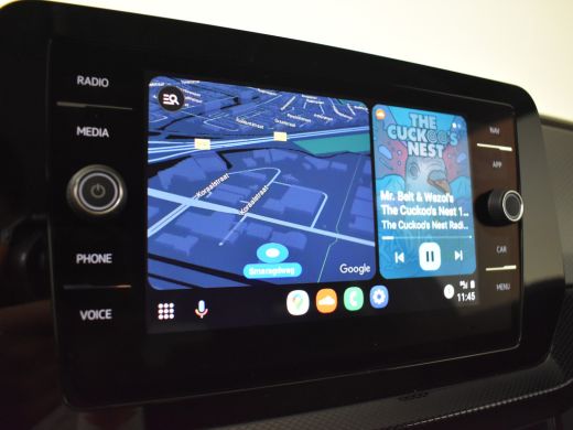 Volkswagen T-Cross Life Edition | 'App-Connect' draadloze smartphone integratie | Achterlichten LED | Afstandscontro... ActivLease financial lease