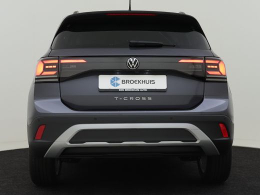 Volkswagen T-Cross Life Edition | 'App-Connect' draadloze smartphone integratie | Achterlichten LED | Afstandscontro... ActivLease financial lease