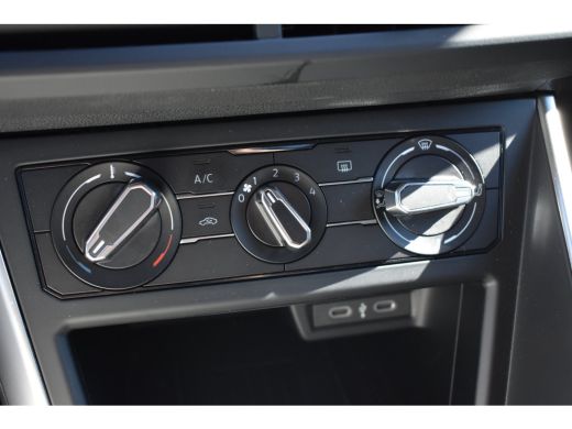Volkswagen Taigo Life Edition | 'App-Connect' smartphone integratie | 'We Connect Plus' (abonnement 12 maanden) | ... ActivLease financial lease