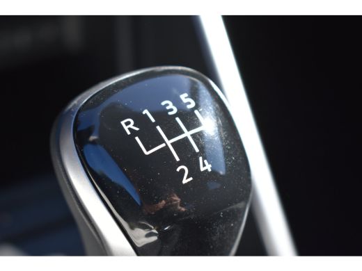 Volkswagen Taigo Life Edition | 'App-Connect' smartphone integratie | 'We Connect Plus' (abonnement 12 maanden) | ... ActivLease financial lease