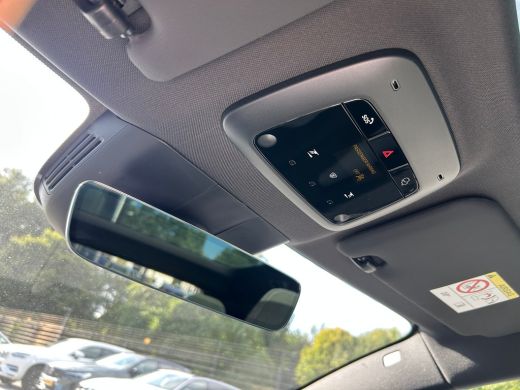 Volvo  EX30 Twin Motor Performance Ultra 69 kWh | Panoramadak | 360 camera | Harman/Kardon | 428pk! | ActivLease financial lease