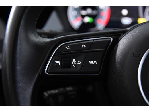 Audi A3 Sportback 30 TFSI S-tronic *1ste Eigenaar*Navigatie*PDC* ActivLease financial lease