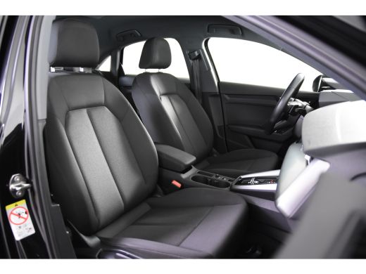 Audi A3 Sportback 30 TFSI S-tronic *1ste Eigenaar*Navigatie*PDC* ActivLease financial lease