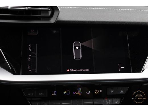 Audi A3 Sportback 40 TFSIe Sline Pano Maxton B&O ACC Parkeerhulp Keyless ActivLease financial lease