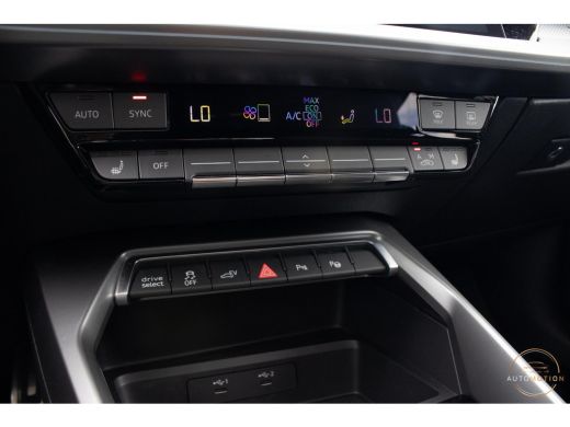 Audi A3 Sportback 40 TFSIe Sline Pano Maxton B&O ACC Parkeerhulp Keyless ActivLease financial lease