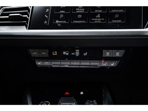Audi Q4 e-tron 40 Launch edition Advanced 77 kWh 204PK | Stoelverwarming | Cruise control | Elektrische achterkl... ActivLease financial lease