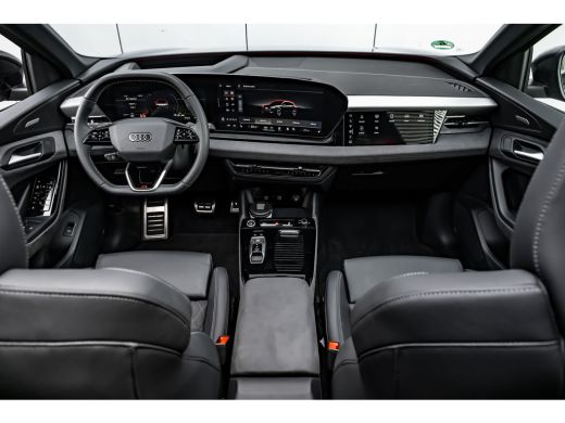 Audi Q6 e-tron S edition Performance 100 kWh 388PK | Luchtvering | Panoramadak | Head-up display | Bang & Olufse... ActivLease financial lease