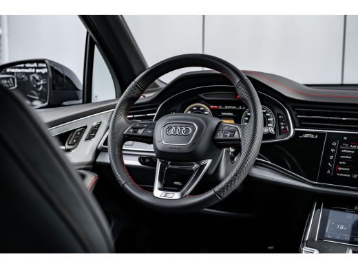 Audi Q7 55 TFSI e quattro Pro Line S 394PK | Trekhaak | Onderstel Pakket Advanced | Panorama Dak | Rode S... ActivLease financial lease
