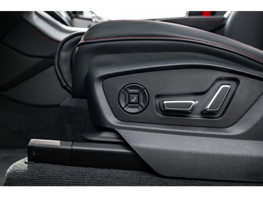 Audi Q7 55 TFSI e quattro Pro Line S 394PK | Trekhaak | Onderstel Pakket Advanced | Panorama Dak | Rode S... ActivLease financial lease