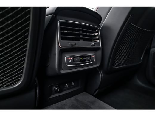 Audi Q7 55 TFSI e quattro Pro Line S 394PK | Trekhaak | Onderstel Pakket Advanced | Panorama Dak | Rode S... ActivLease financial lease