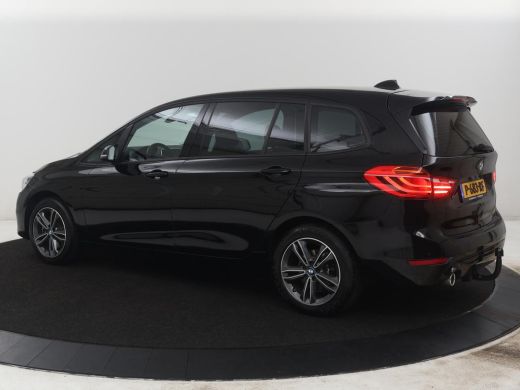BMW 2 Serie Gran Tourer 218i Business Edition Plus | Trekhaak | Head up | Half Leder | Climate control | Park... ActivLease financial lease