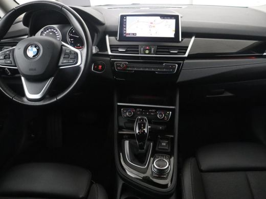 BMW 2 Serie Gran Tourer 218i Business Edition Plus | Trekhaak | Head up | Half Leder | Climate control | Park... ActivLease financial lease