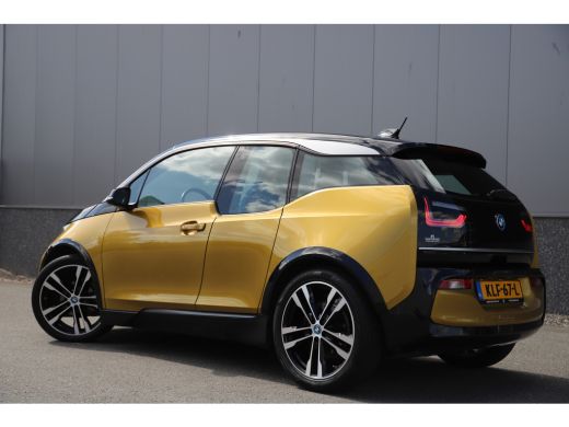 BMW i3 Executive 120Ah 42 kWh/*Galvanic Gold*/Carplay/1e eig./W-pomp/20"/Camera/3-fase ActivLease financial lease