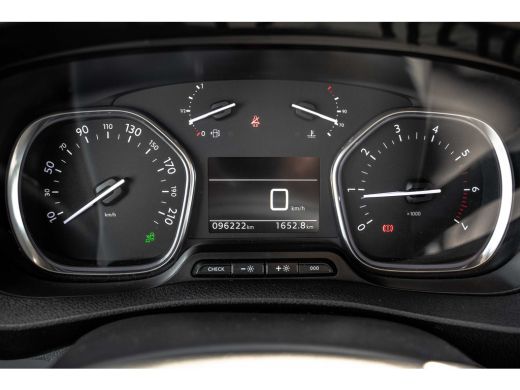 Citroën Jumpy 2.0 BlueHDi 120PK | Nieuwstaat | 3-Zits | Camera | Carplay | Cruise | PDC | Airco ActivLease financial lease