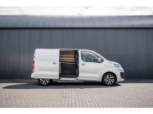 Citroën Jumpy 2.0 BlueHDi 120PK | Nieuwstaat | 3-Zits | Camera | Carplay | Cruise | PDC | Airco ActivLease financial lease