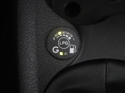 Dacia Logan MCV 1.0 TCe Bi-Fuel Stepway Serie Limitee 15th Anniv. | Cruise control | Camera | Bluetooth | DAB... ActivLease financial lease