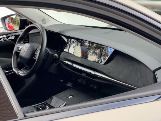 DS DS 4 1.2 AUT8 PERFORMANCE-LINE LEDER NAVI CAMERA APPL-CARPLAY DIGI-DASH LED LMV PDC ActivLease financial lease