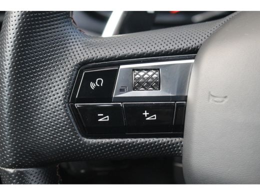 DS DS 7 E-Tense 4x4 Performance Line | Pano | Leder / Alcantara | Memory | Camera | Focal Audio | CarPlay... ActivLease financial lease