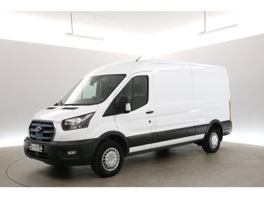 Ford E-Transit 68 kWh L3H2 | Snelladen | SOH 92% | Clima | Cruise | 3 Zits | Carplay | Parkeersens. ActivLease financial lease