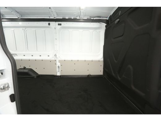 Ford E-Transit 68 kWh L3H2 | Snelladen | SOH 92% | Clima | Cruise | 3 Zits | Carplay | Parkeersens. ActivLease financial lease