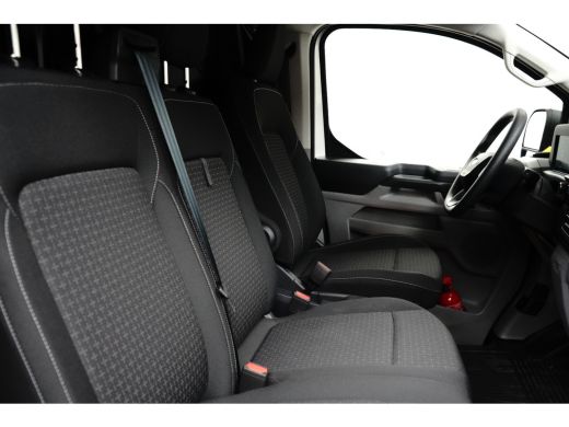Ford E-Transit Custom 71kWh 340 L2H1 | 16inch | Stoel/Voorruitverwarming | 370KM | LED | | 2 zitplaatsen rechtsvoor | A... ActivLease financial lease
