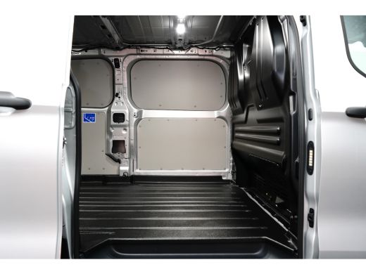 Ford E-Transit Custom 71kWh 340 L2H1 | 16inch | Stoel/Voorruitverwarming | 370KM | LED | | 2 zitplaatsen rechtsvoor | A... ActivLease financial lease