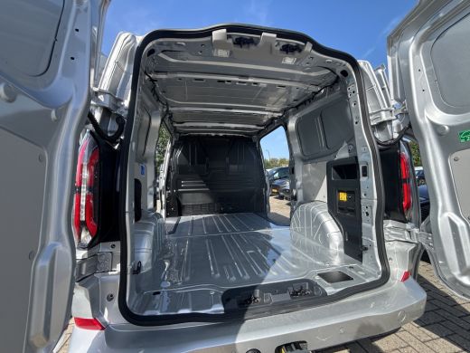 Ford E-Transit Custom 71kWh Pro Power Onboard | Trekhaak | Dubb. Schuifdeur | Stoel/voorruitverwarming | 2 zitplaatsen ... ActivLease financial lease