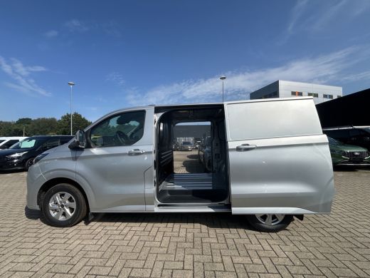 Ford E-Transit Custom 71kWh Pro Power Onboard | Trekhaak | Dubb. Schuifdeur | Stoel/voorruitverwarming | 2 zitplaatsen ... ActivLease financial lease