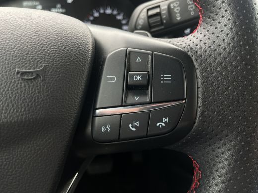 Ford Focus 1.0 EcoBoost Hybrid ST-Line Cruise | Stoel- stuurverw. | PDC | LED  | Navigatie | 17 Inch | Carplay ActivLease financial lease