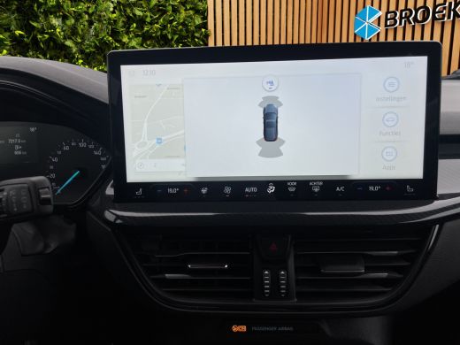 Ford Focus 1.0 EcoBoost Hybrid ST-Line Cruise | Stoel- stuurverw. | PDC | LED  | Navigatie | 17 Inch | Carplay ActivLease financial lease