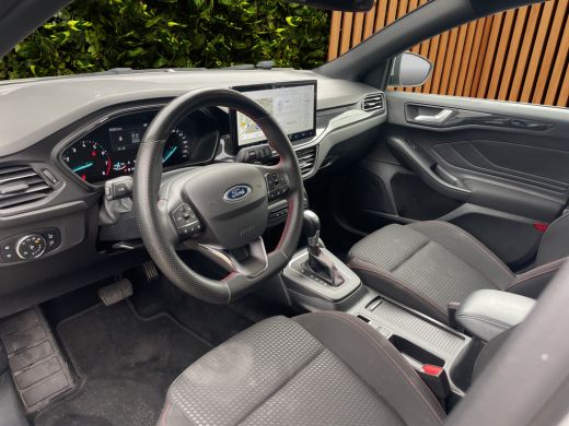 Ford Focus 1.0 EcoBoost Hybrid ST-Line Cruise | Stoel- stuurverw. | PDC | LED  | Navigatie | 17 Inch | Carplay ActivLease financial lease