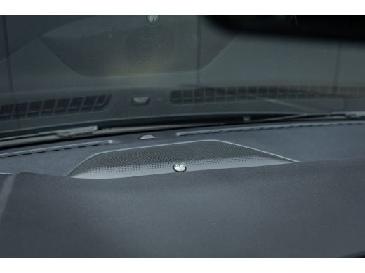 Ford Kuga 2.5 PHEV ST-Line X | Black Pack | Trekhaak | Matrix LED | Panoramadak ActivLease financial lease