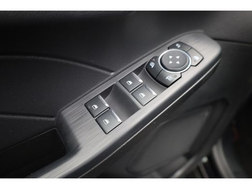 Ford Kuga 2.5 PHEV ST-Line X | Full Options! | Trekhaak Wegklapbaar | Panoramadak | Winter Pakket | Matrix ... ActivLease financial lease
