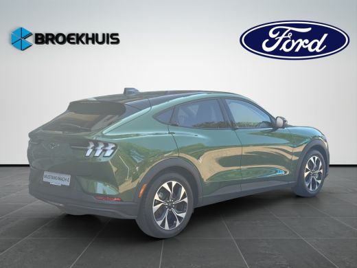 Ford Mustang Mach-E Mach-E Standard Range 73 kWh 268pk | pano | technology pack | Winterpack | ActivLease financial lease