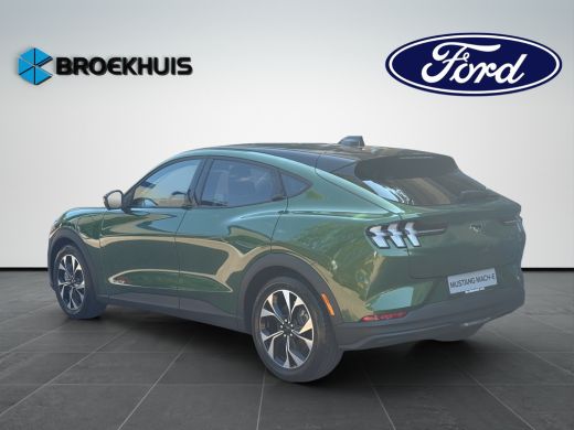 Ford Mustang Mach-E Mach-E Standard Range 73 kWh 268pk | pano | technology pack | Winterpack | ActivLease financial lease