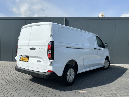 Ford Transit Custom 2.0 TDCI 136 PK TREND / L2H1 / 2.800 KG AHG / CAMERA / CRUISE / 3 ZITS / AIRCO / CARPLAY ActivLease financial lease