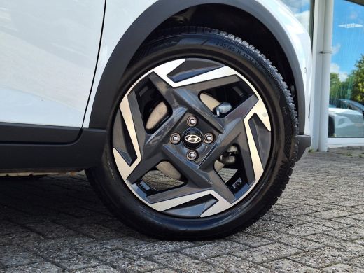 Hyundai Bayon 1.0 T-GDI Premium | Apple Carplay/Android Auto | Stoel/stuurverwarming | Lichtmetalen velgen | Ac... ActivLease financial lease