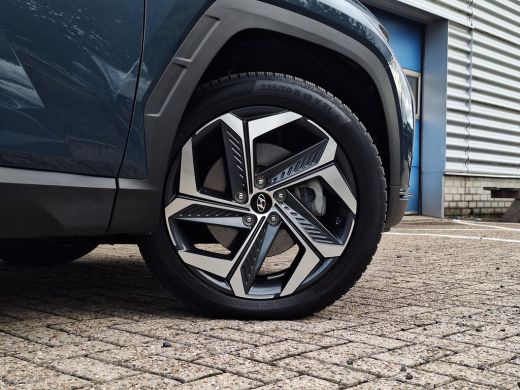 Hyundai Tucson 1.6 T-GDI PHEV Premium Sky 4WD | SOH 97,4% | Panoramisch schuif/kantel dak | Apple Carplay/Androi... ActivLease financial lease