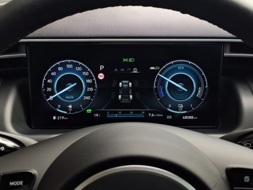 Hyundai Tucson 1.6 T-GDI PHEV Premium Sky 4WD | SOH 97,4% | Panoramisch schuif/kantel dak | Apple Carplay/Androi... ActivLease financial lease