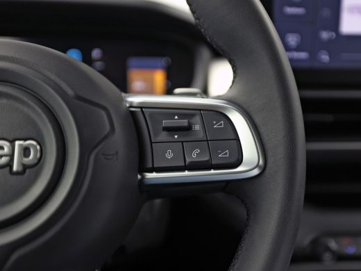 Jeep Avenger 1.2 e-Hybrid Altitude Automaat (VIRTUAL COCKPIT, APPLE CARPLAY, GROOT NAVI, 360 CAMERA, SPORTSTOE... ActivLease financial lease