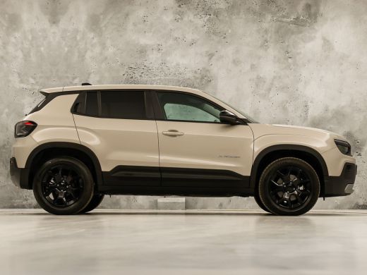 Jeep Avenger 1.2 e-Hybrid Altitude Automaat (VIRTUAL COCKPIT, APPLE CARPLAY, GROOT NAVI, 360 CAMERA, SPORTSTOE... ActivLease financial lease