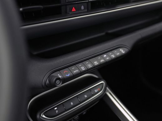 Jeep Avenger 1.2 e-Hybrid Altitude Automaat (VIRTUAL COCKPIT, APPLE CARPLAY, GROOT NAVI, 360 CAMERA, SPORTSTOE... ActivLease financial lease