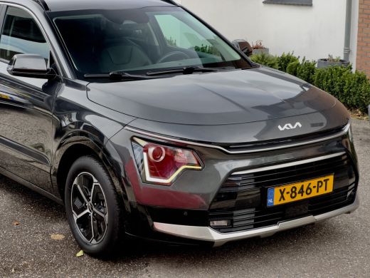 Kia Niro 1.6 GDi AUT6 HYBRID DYNAMIC-LINE LAY LEDER NAVI CAMERA DIG-DASH APPLE-CARPLAY LED LMV PDC ActivLease financial lease