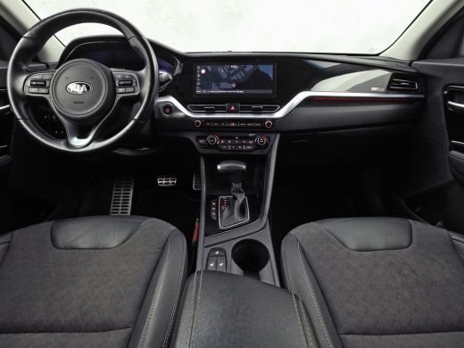 Kia Niro 1.6 GDi PHEV DynamicPlusLine Automaat (APPLE CARPLAY, GROOT NAVI, STUUR/STOELVERWARMING, CAMERA, ... ActivLease financial lease