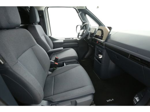 Kia PV5 L2H1 Essential 71.2 kWh | Snelladen | SOH 98% | Camera | Clima | Virtual | Carplay | Cruise ActivLease financial lease